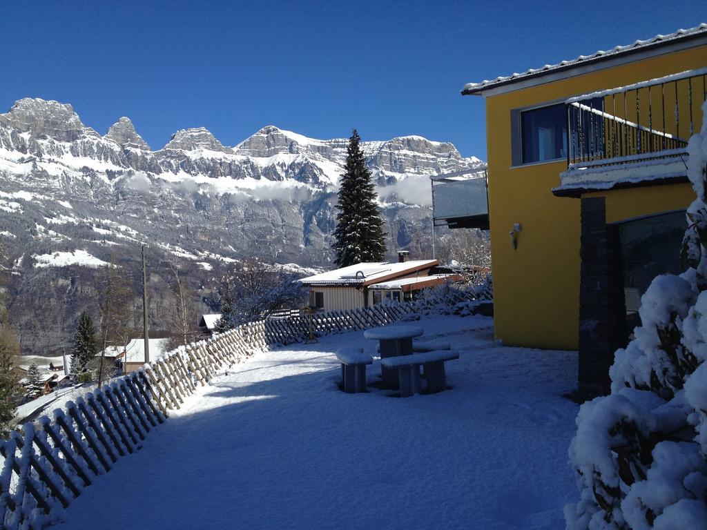 Bijouswiss " Yellow House" Oberterzen Dış mekan fotoğraf